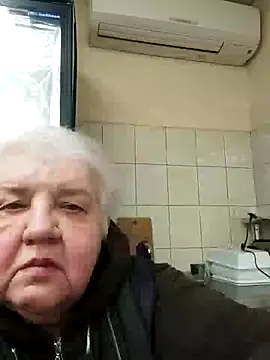 Snapshot of HapinessLovee chatting on 23, 12, 2025 HapinessLovee online show from 23, 12, 2025