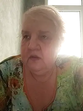 Snapshot of HapinessLovee chatting on 5, 2, 2026 HapinessLovee online show from 5, 2, 2026