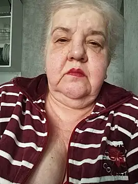 Snapshot of HapinessLovee chatting on 14, 2, 2026 HapinessLovee online show from 14, 2, 2026