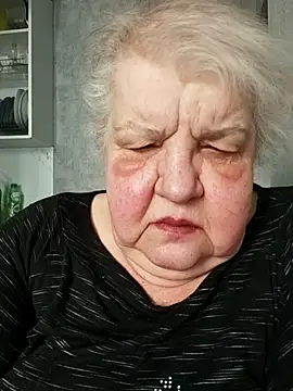 Snapshot of HapinessLovee chatting on 6, 3, 2026 HapinessLovee online show from 6, 3, 2026