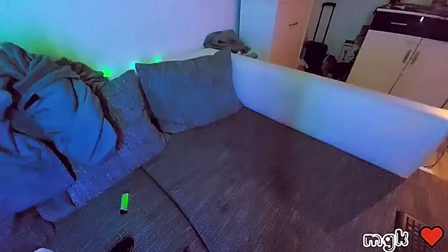 Snapshot of mindfvkc chatting on 10, 1, 2026 mindfvkc online show from 10, 1, 2026