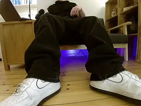 Snapshot of jonas_camboy chatting on 27, 2, 2026 jonas camboy online show from 27, 2, 2026