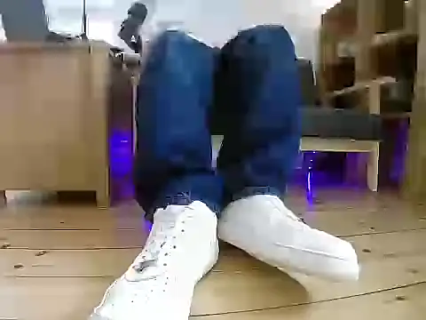 Snapshot of jonas_camboy chatting on 8, 3, 2026 jonas camboy online show from 8, 3, 2026