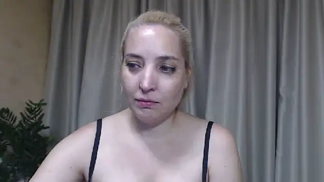 sweetpussy online show from 5, 8, 2026