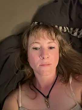 Snapshot of alluringpixie chatting on 12, 3, 2026 alluringpixie online show from 12, 3, 2026