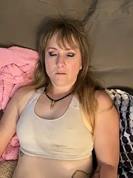 Snapshot of alluringpixie chatting on 17, 3, 2026 alluringpixie online show from 17, 3, 2026