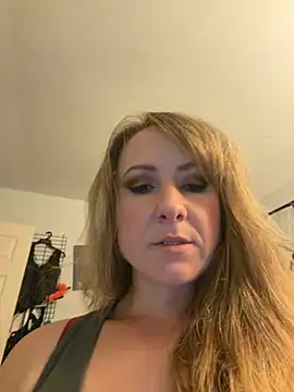 alluringpixie online show from 7, 7, 2026