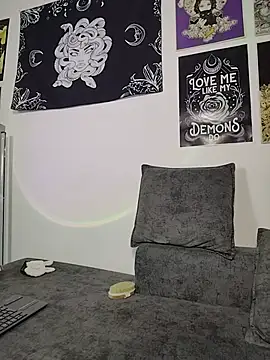 Snapshot of little__ammy chatting on 9, 7, 2026 little ammy online show from 9, 7, 2026