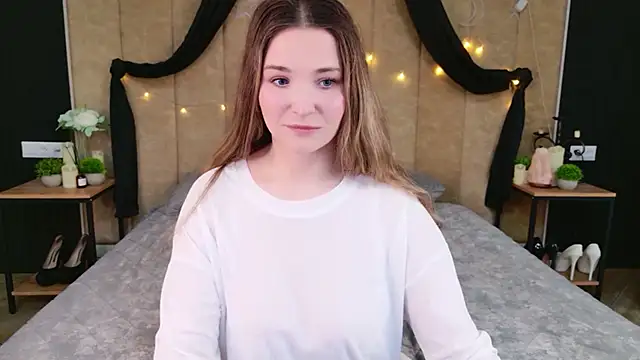 Snapshot of Lina_Sinerz chatting on 9, 3, 2026 Lina Sinerz online show from 9, 3, 2026