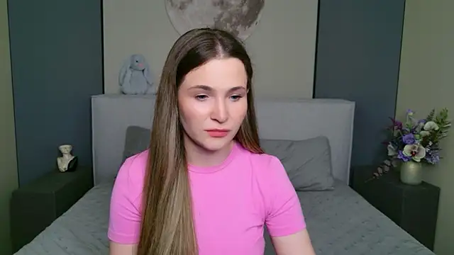 Lina Sinerz online show from 10, 5, 2026