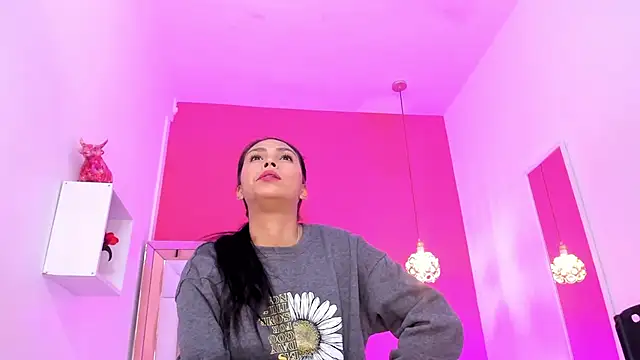 Snapshot of Melanny_hot69 chatting on 8, 1, 2026 Melanny hot69 online show from 8, 1, 2026