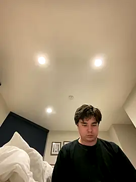 Snapshot of phantom898983 chatting on 19, 12, 2025 phantom898983 online show from 19, 12, 2025