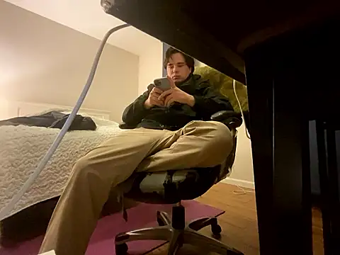 Snapshot of phantom898983 chatting on 14, 1, 2026 phantom898983 online show from 14, 1, 2026