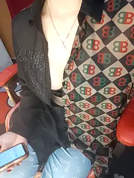 Snapshot of Alone_nothing chatting on 9, 3, 2026 Alone nothing online show from 9, 3, 2026