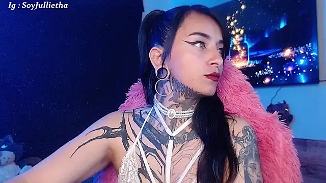 Snapshot of Julls420_ chatting on 14, 1, 2026 Julls420 online show from 14, 1, 2026