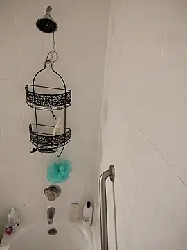 Snapshot of SpiderRose chatting on 5, 2, 2026 SpiderRose online show from 5, 2, 2026