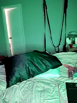 Snapshot of SpiderRose chatting on 8, 2, 2026 SpiderRose online show from 8, 2, 2026