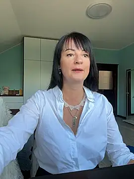 CherryCherry03 online show from 22, 7, 2026
