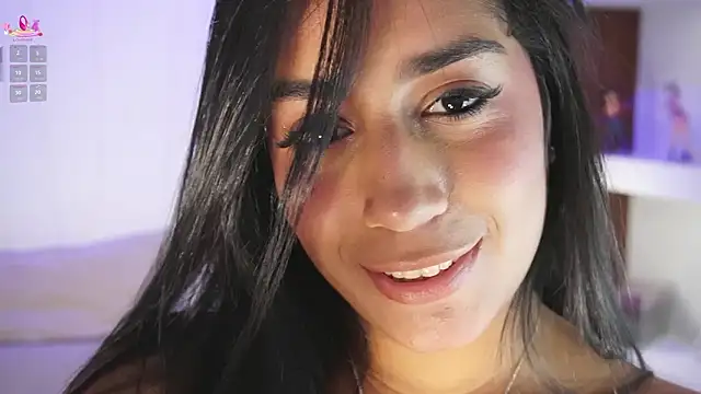 SaraJonesxx online show from 7, 3, 2026