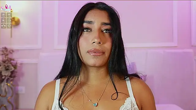 SaraJonesxx online show from 18, 3, 2026