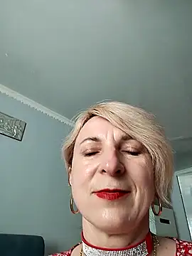 AhlyssaLove1155 online show from 24, 6, 2026