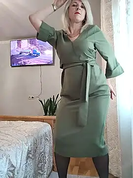 AhlyssaLove1155 online show from 11, 7, 2026