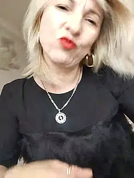 AhlyssaLove1155 online show from 22, 7, 2026