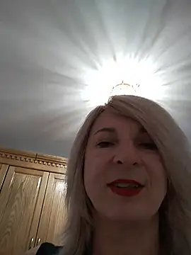 AhlyssaLove1155 online show from 27, 7, 2026