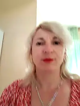 AhlyssaLove1155 online show from 5, 8, 2026