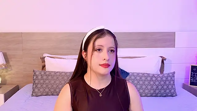 Snapshot of BellaFlecher chatting on 21, 2, 2026 BellaFlecher online show from 21, 2, 2026