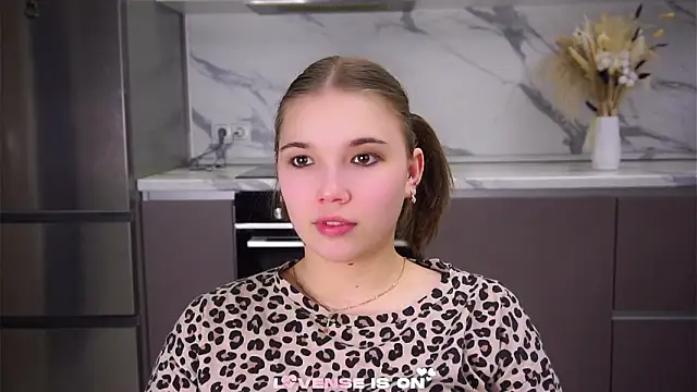 SolBurri online show from 2, 2, 2026