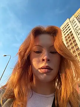  Little Ginger online show from 8, 5, 2026