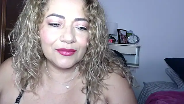 mariajosebarrazaa online show from 23, 6, 2026