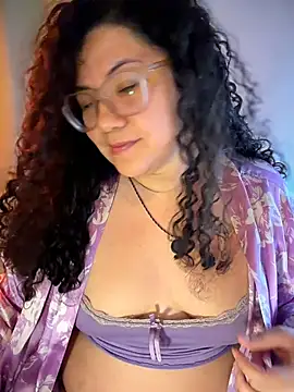 Snapshot of VanesssaMilf_ chatting on 13, 5, 2026 VanesssaMilf online show from 13, 5, 2026