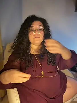 Snapshot of VanesssaMilf_ chatting on 19, 6, 2026 VanesssaMilf online show from 19, 6, 2026