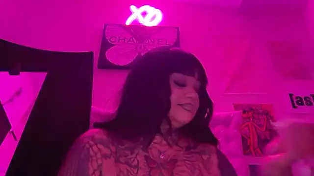 Itsonlyvirgo online show from 2, 2, 2026