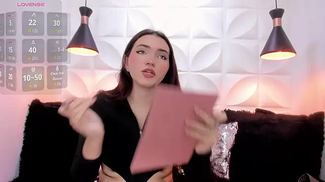 valeriecute18 online show from 29, 4, 2026