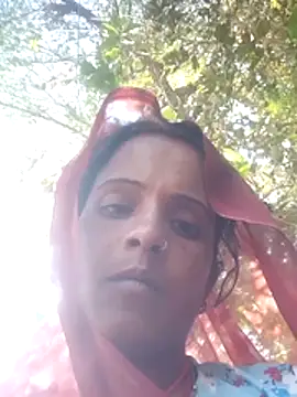 Snapshot of Chetna_thakur chatting on 18, 12, 2025 Chetna thakur online show from 18, 12, 2025