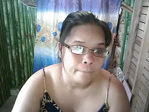 Hotty babe23 online show from 1, 5, 2026