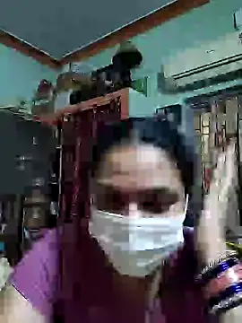 Snapshot of bhavyasri_55 chatting on 21, 12, 2025 bhavyasri 55 online show from 21, 12, 2025