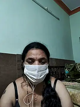 Snapshot of bhavyasri_55 chatting on 2, 2, 2026 bhavyasri 55 online show from 2, 2, 2026