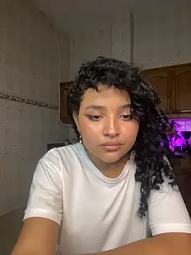 ladulcemary  online show from 20, 2, 2026