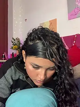 ladulcemary  online show from 22, 2, 2026