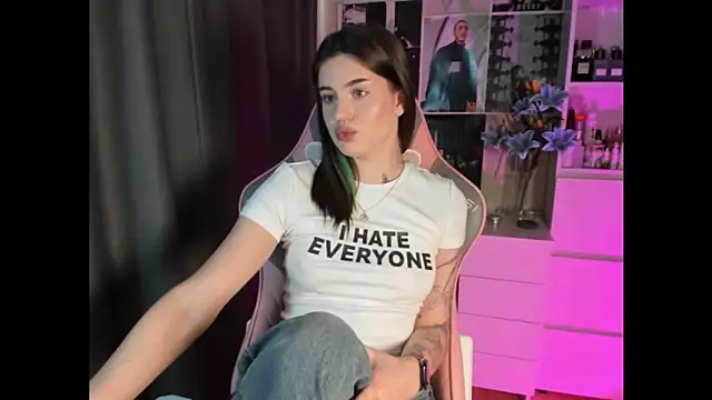 NikkieKitty online show from 12, 3, 2026