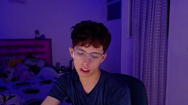 Snapshot of Dani_Dancer chatting on 14, 3, 2026 Dani Dancer online show from 14, 3, 2026