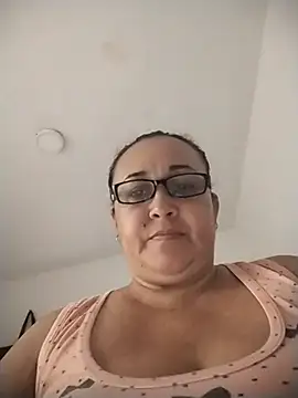 Nini Love  online show from 28, 6, 2026