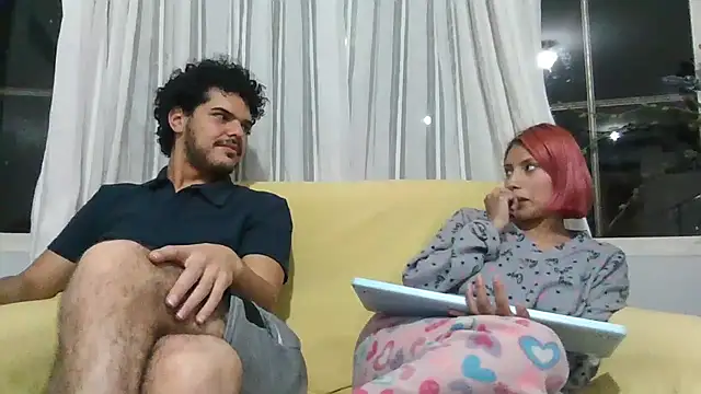Hot Contrasts online show from 22, 4, 2026