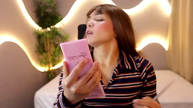 simone sky online show from 10, 3, 2026