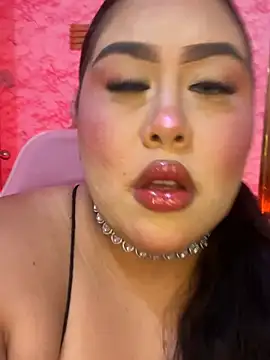 Snapshot of Mia_Carters chatting on 5, 4, 2026 Mia Carters online show from 5, 4, 2026