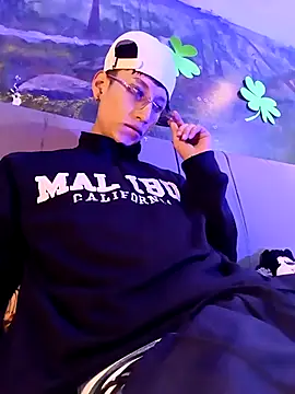 Snapshot of Disey888 chatting on 22, 3, 2026 Disey888 online show from 22, 3, 2026